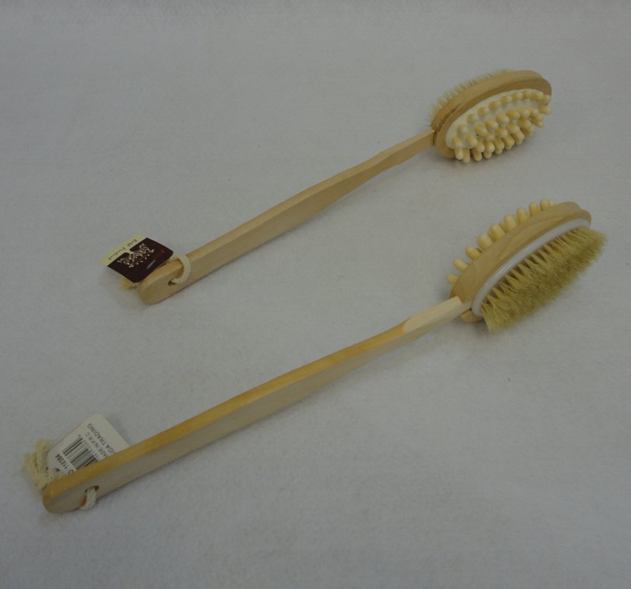 ''16.5'''' Bath Brush/Massager with Wooden HANDLE''